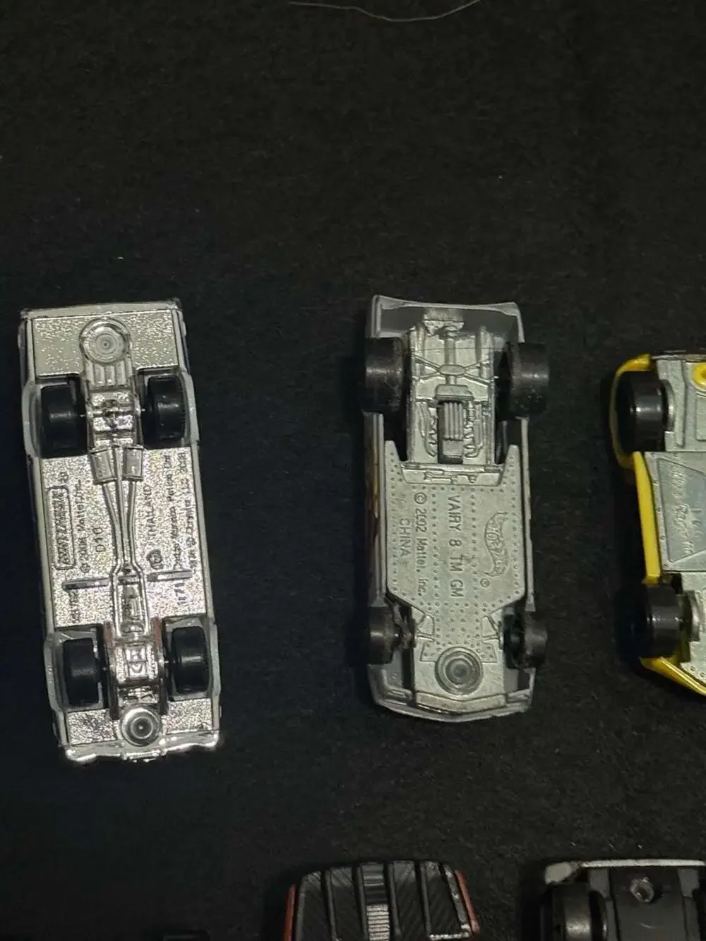 Hot Wheels Diecast Toy Car Assorted Lot of 13 Vehicles